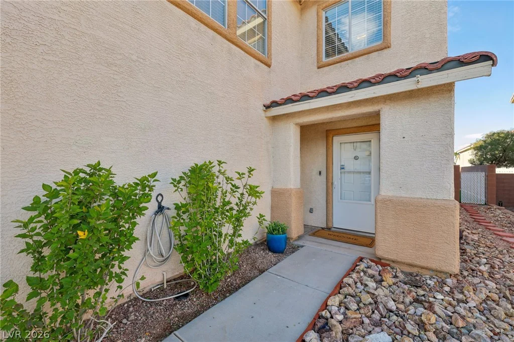 9648 Christine View, Las Vegas, NV 89129