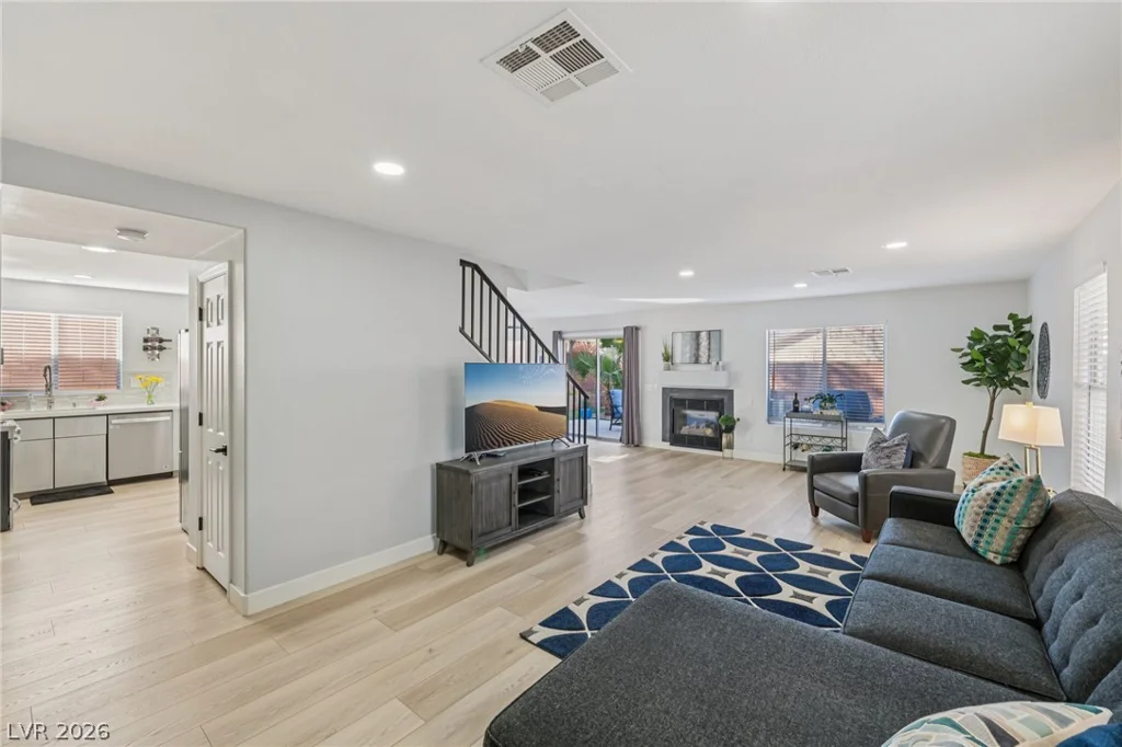9648 Christine View, Las Vegas, NV 89129