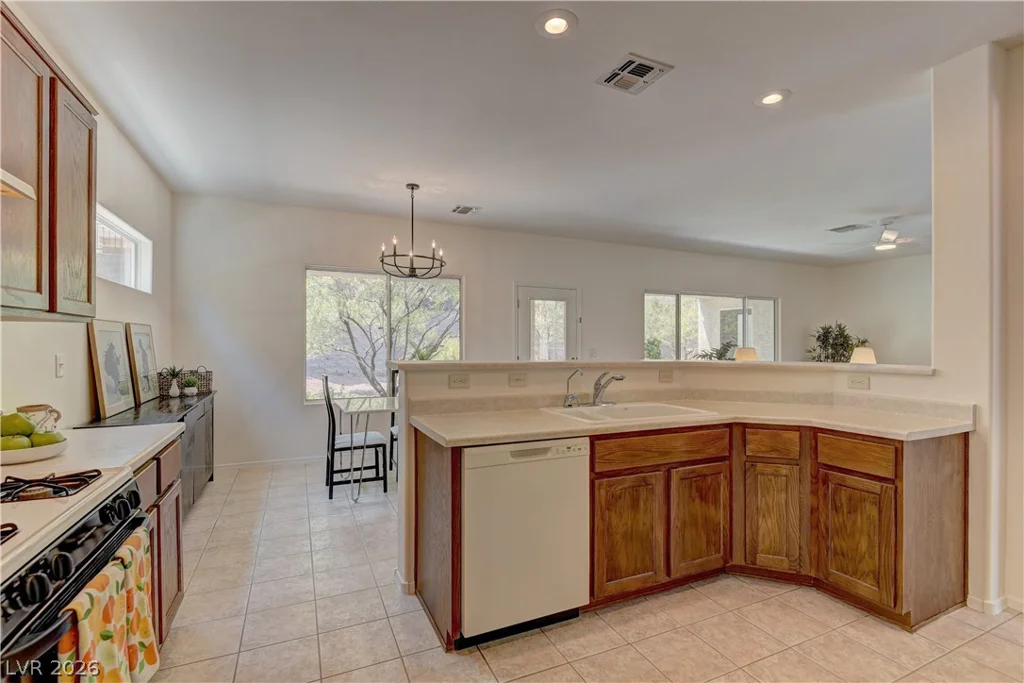 3013 Fort Stanwix, Henderson, NV 89052