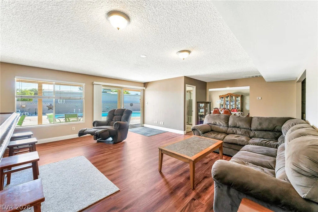 5391 Aston, Las Vegas, NV 89142