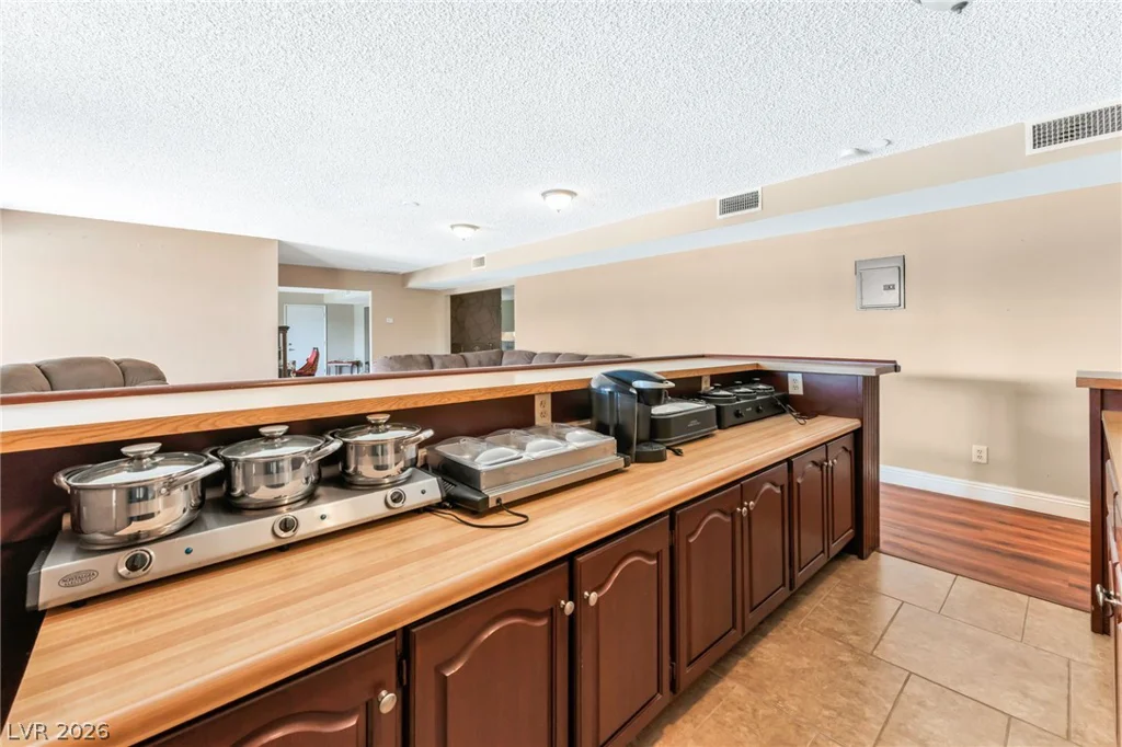 5391 Aston, Las Vegas, NV 89142