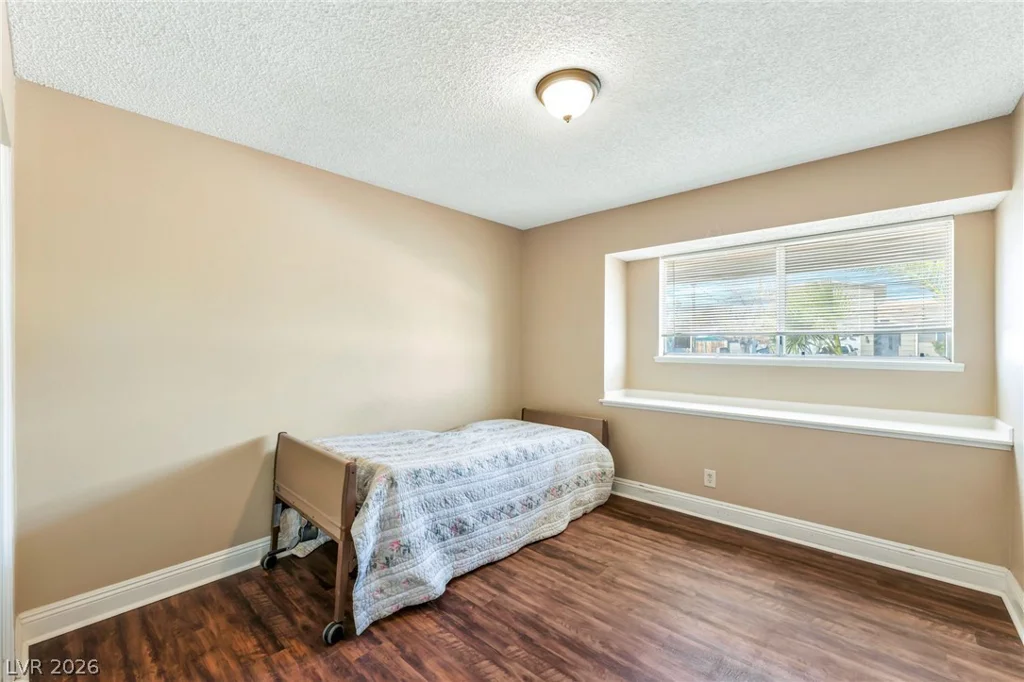 5391 Aston, Las Vegas, NV 89142