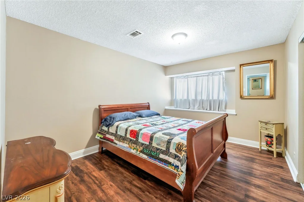 5391 Aston, Las Vegas, NV 89142