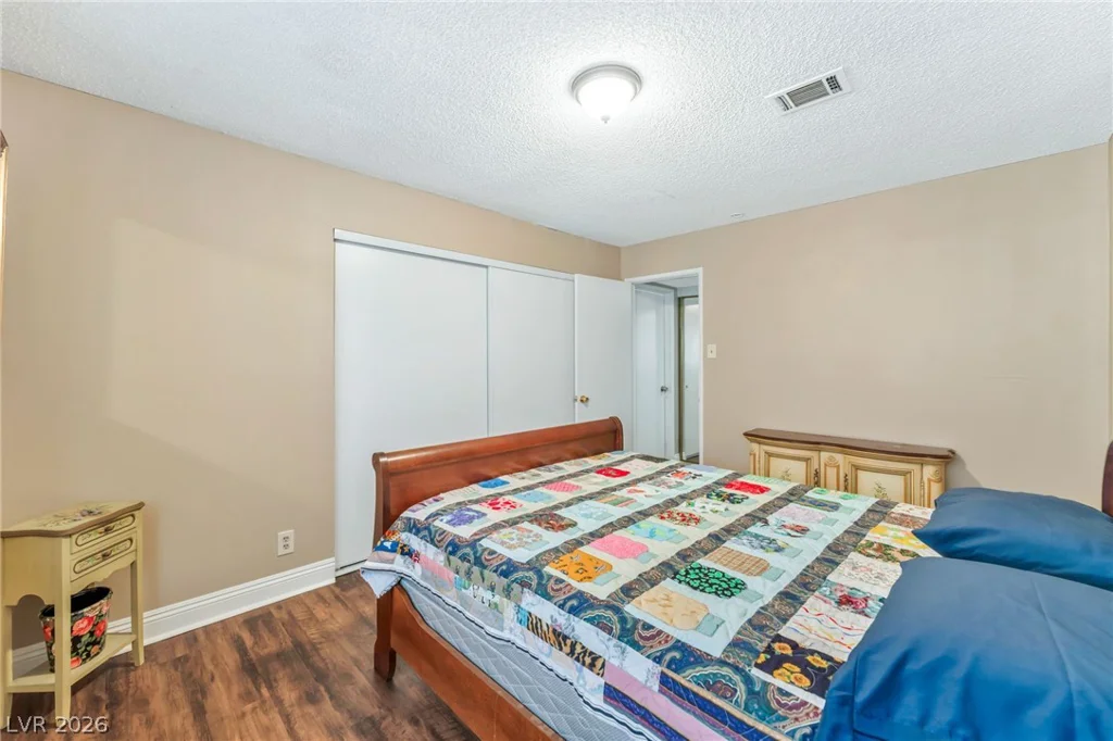 5391 Aston, Las Vegas, NV 89142
