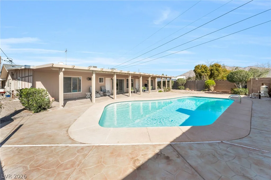 5391 Aston, Las Vegas, NV 89142