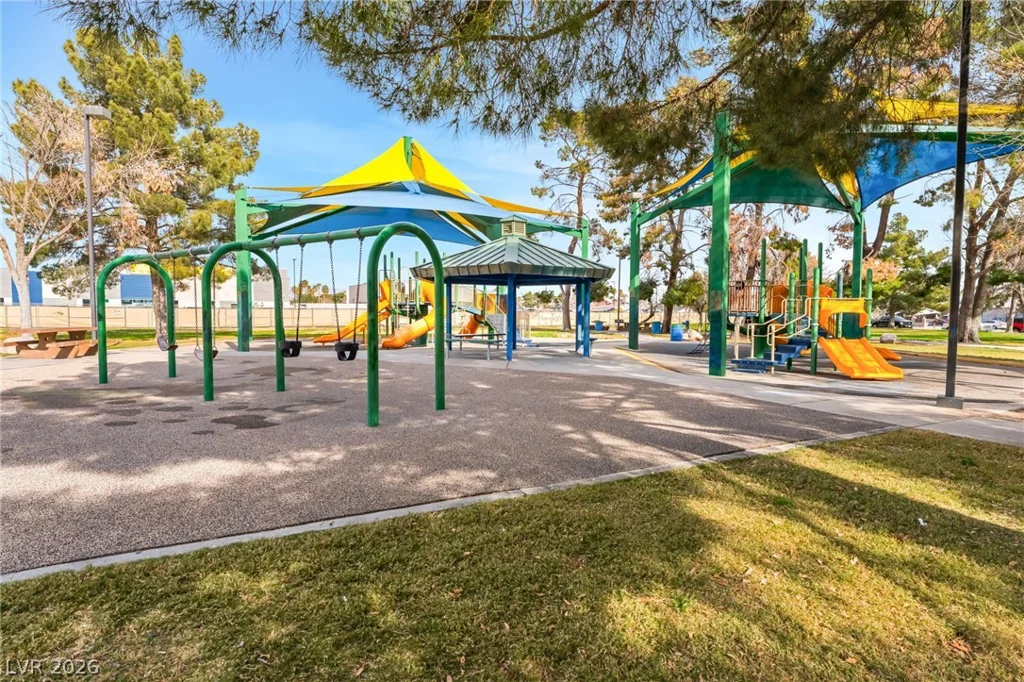 5391 Aston, Las Vegas, NV 89142
