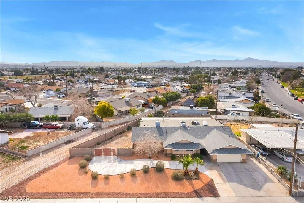 5391 Aston, Las Vegas, NV 89142