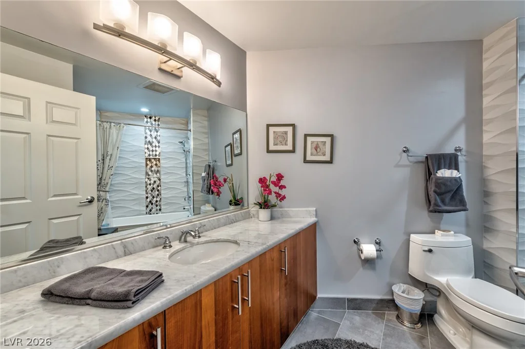 200 Sahara, Las Vegas, NV 89102