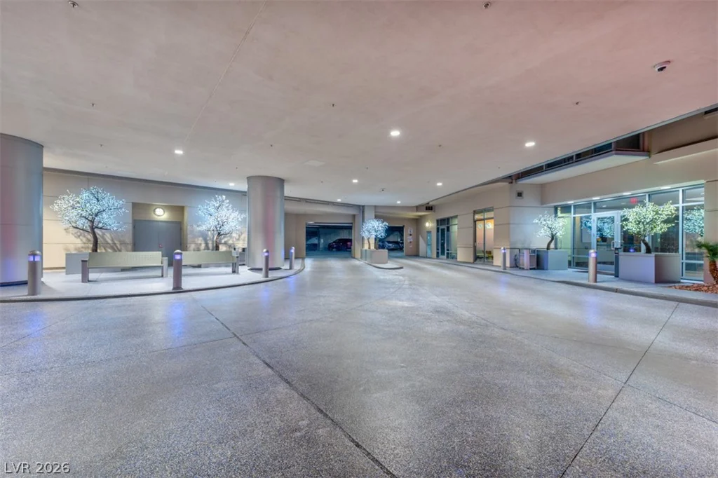 200 Sahara, Las Vegas, NV 89102
