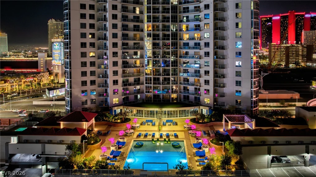 200 Sahara, Las Vegas, NV 89102