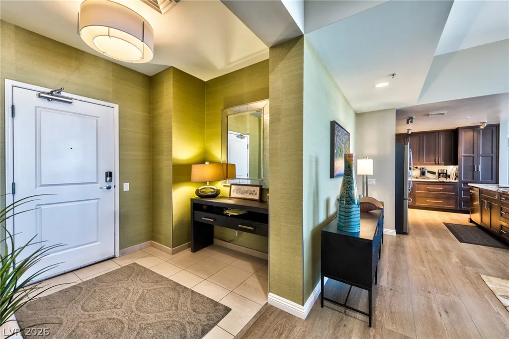 200 Sahara, Las Vegas, NV 89102