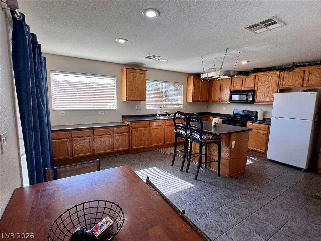 79 Lockheed, Las Vegas, NV 89183