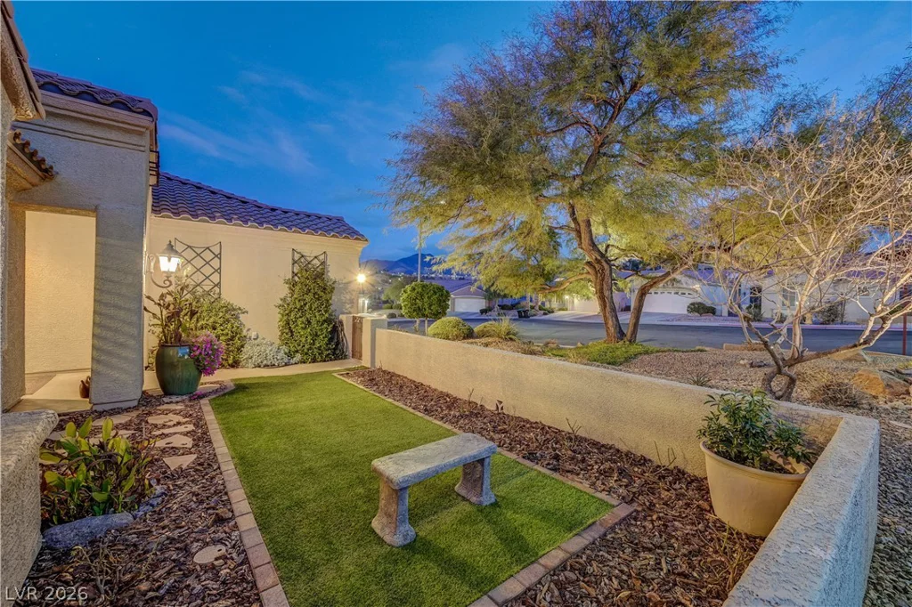 2009 Fern Hill, Henderson, NV 89052