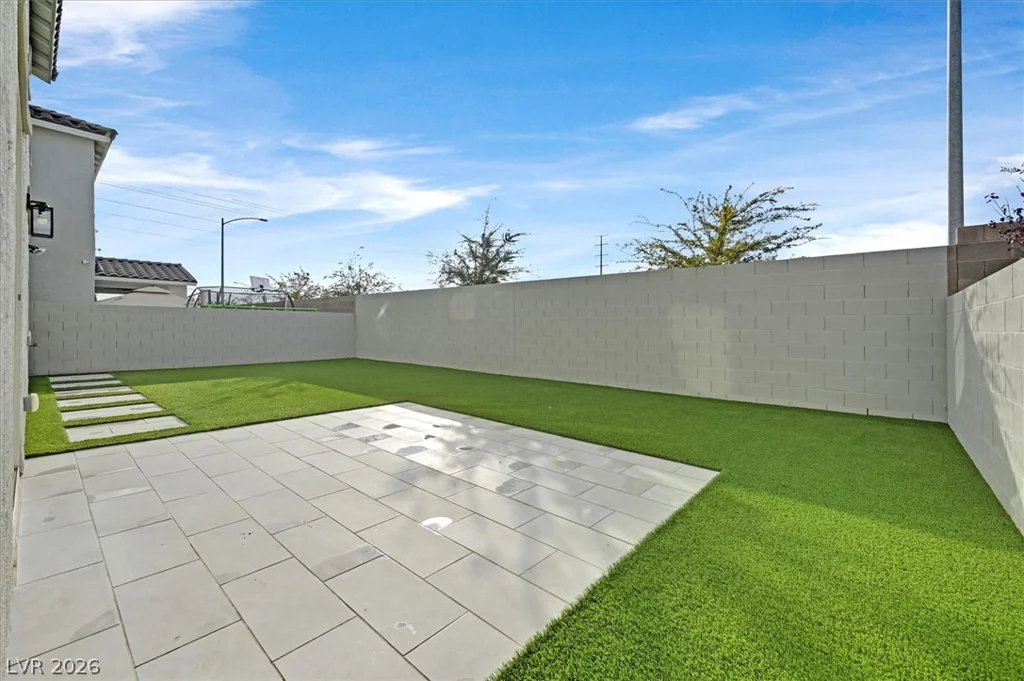6923 Elysian Valley, Las Vegas, NV 89113