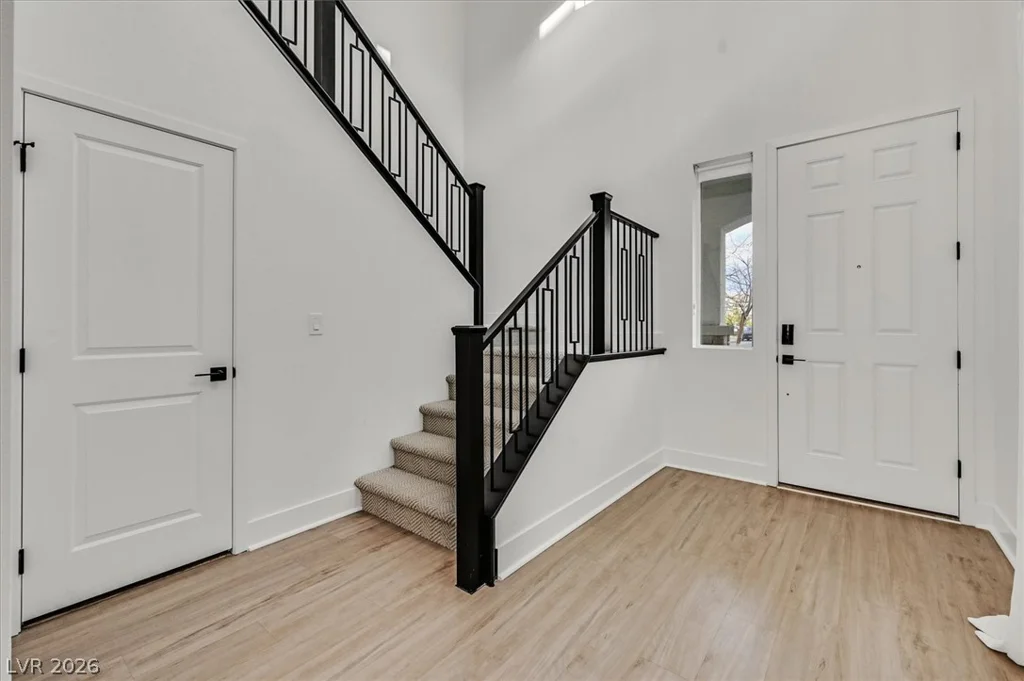 6923 Elysian Valley, Las Vegas, NV 89113