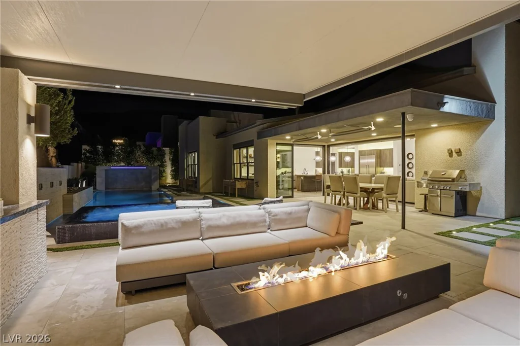 2211 Overlook Canyon, Henderson, NV 89052