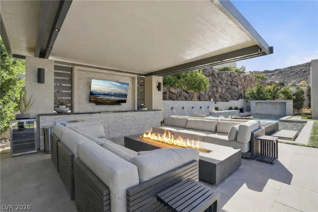 2211 Overlook Canyon, Henderson, NV 89052