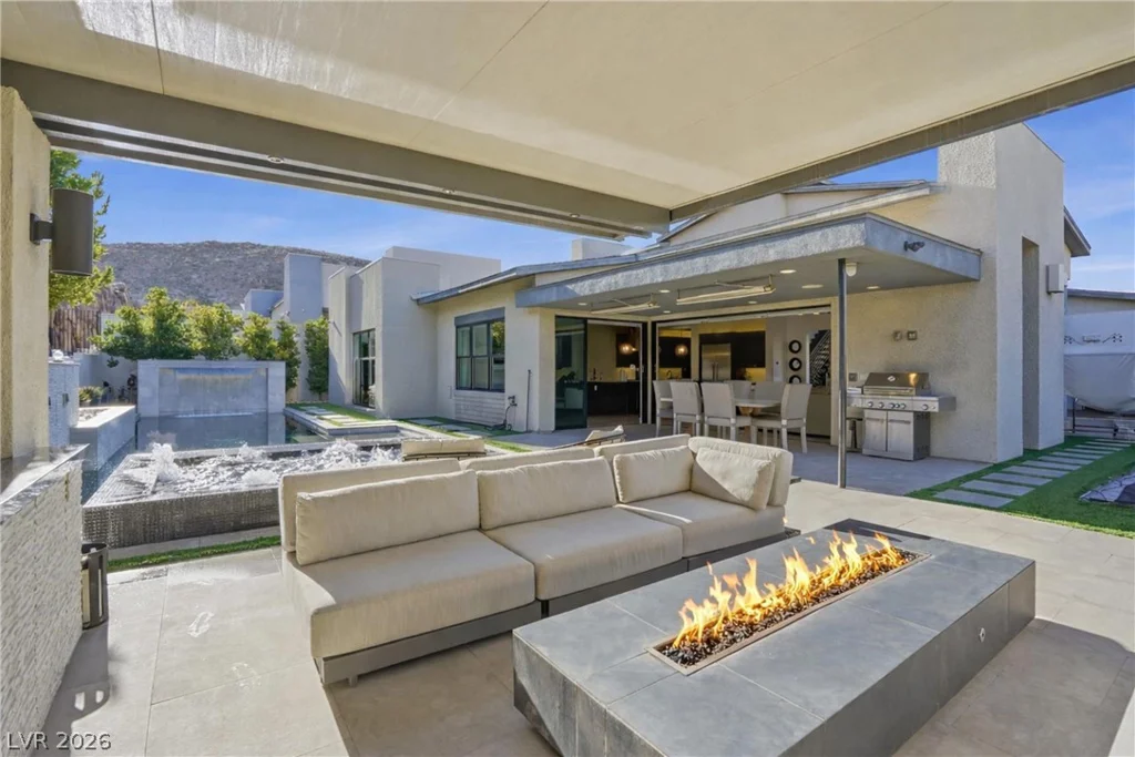 2211 Overlook Canyon, Henderson, NV 89052