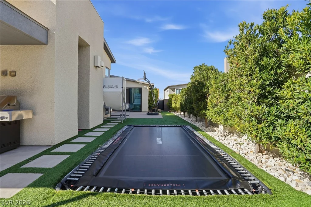 2211 Overlook Canyon, Henderson, NV 89052