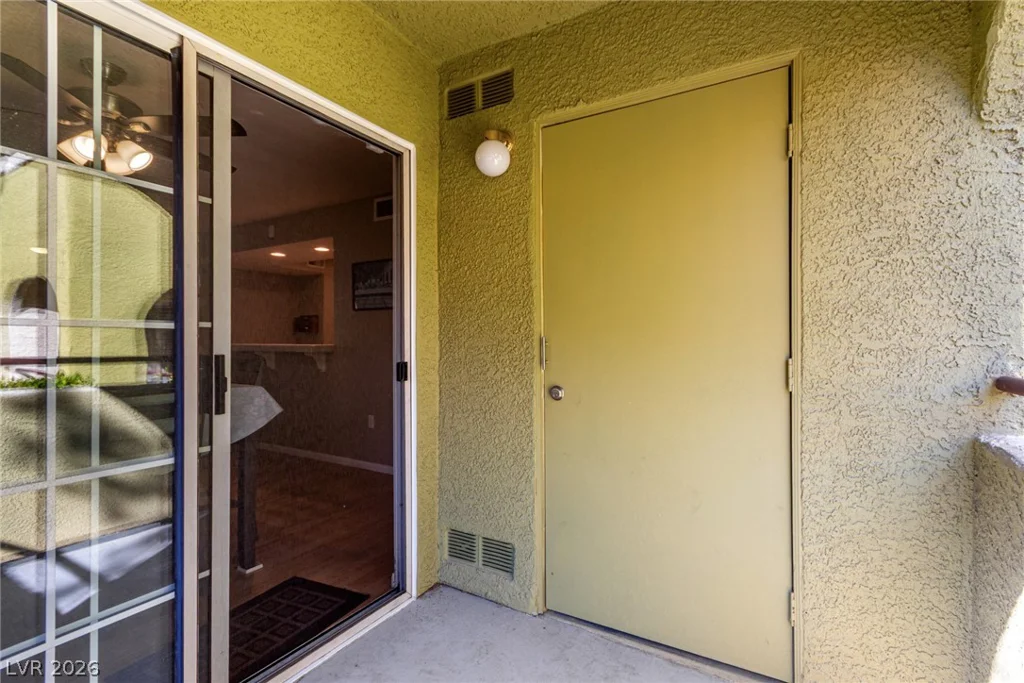 7950 Flamingo, Las Vegas, NV 89147