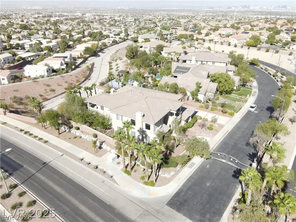 861 Majestic Ridge, Henderson, NV 89052