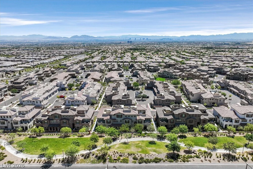 97 Lomita Heights, Las Vegas, NV 89138