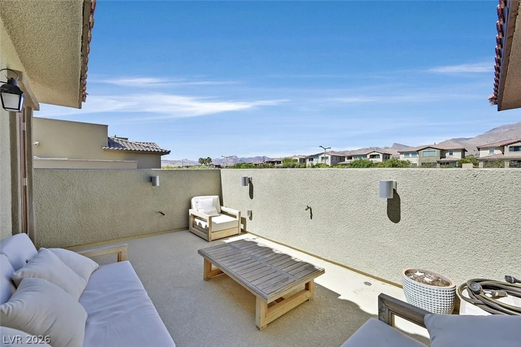 97 Lomita Heights, Las Vegas, NV 89138