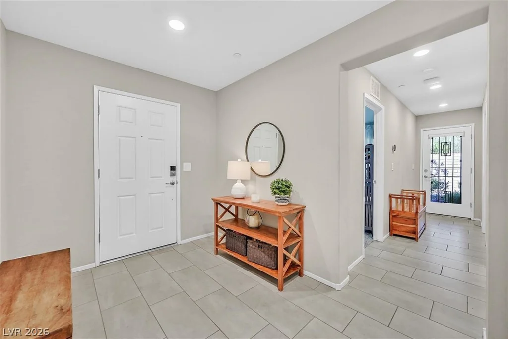 97 Lomita Heights, Las Vegas, NV 89138