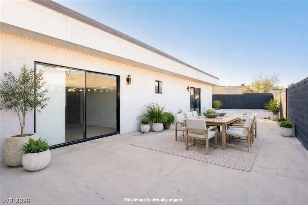 241 Princess Ann, Henderson, NV 89015