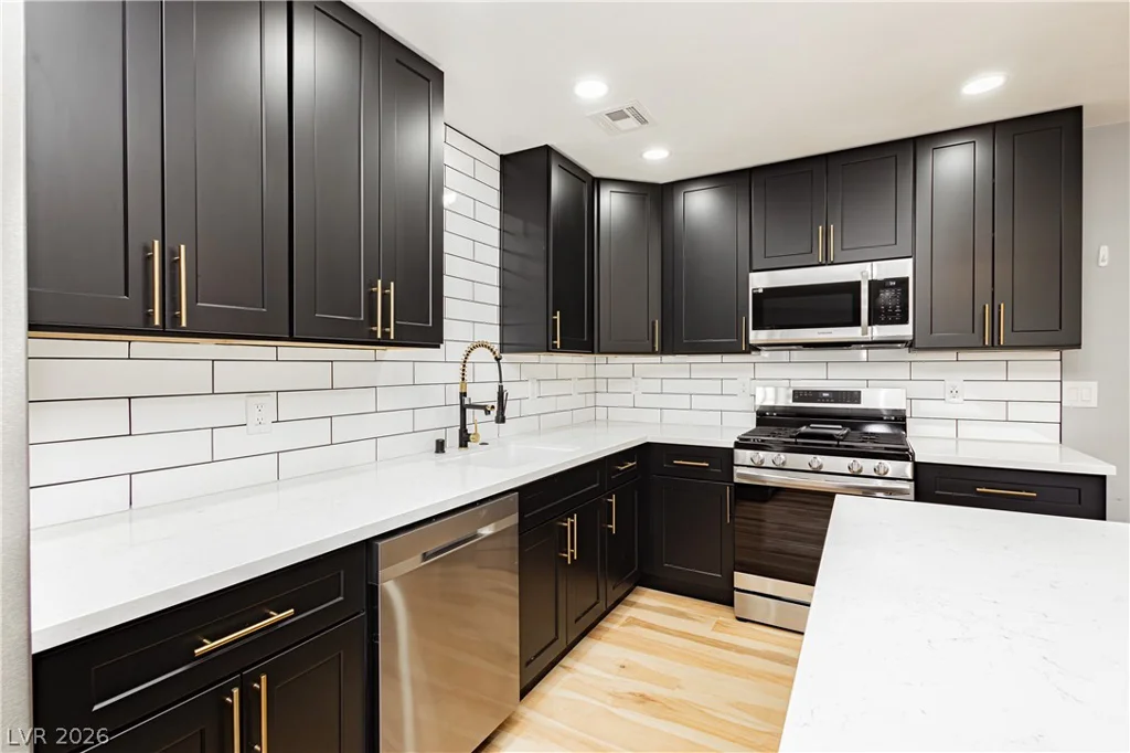 241 Princess Ann, Henderson, NV 89015