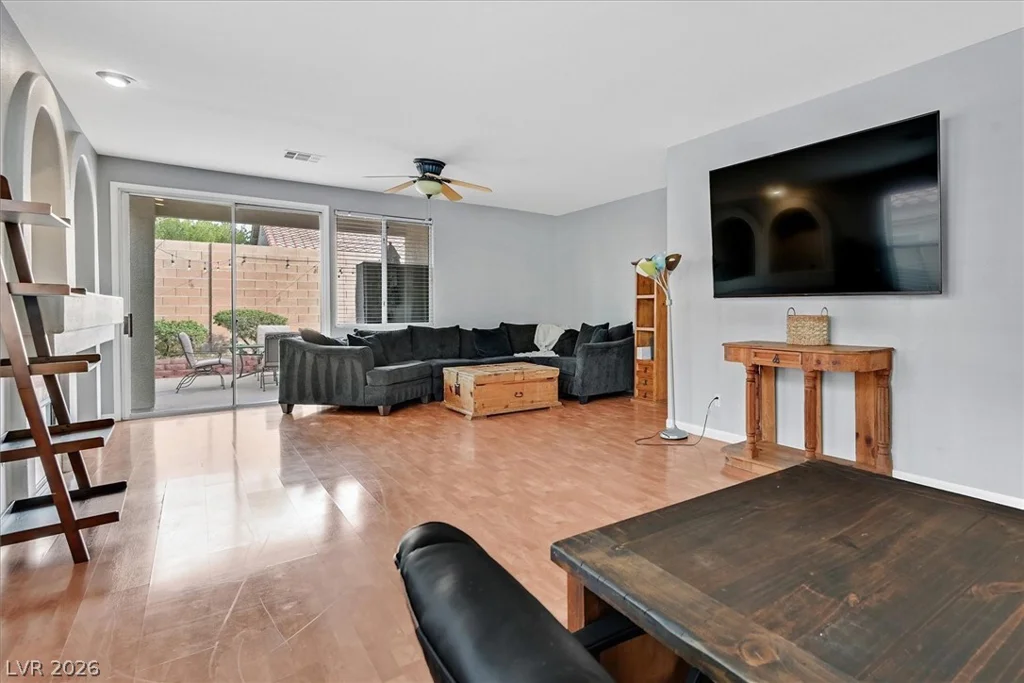 268 Camino Viejo, Henderson, NV 89012