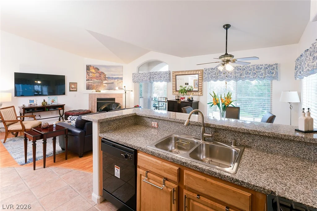 4920 Black Bear, Las Vegas, NV 89149