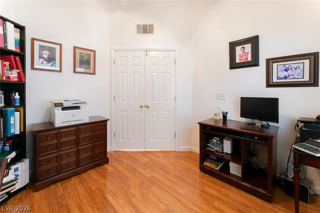 4920 Black Bear, Las Vegas, NV 89149
