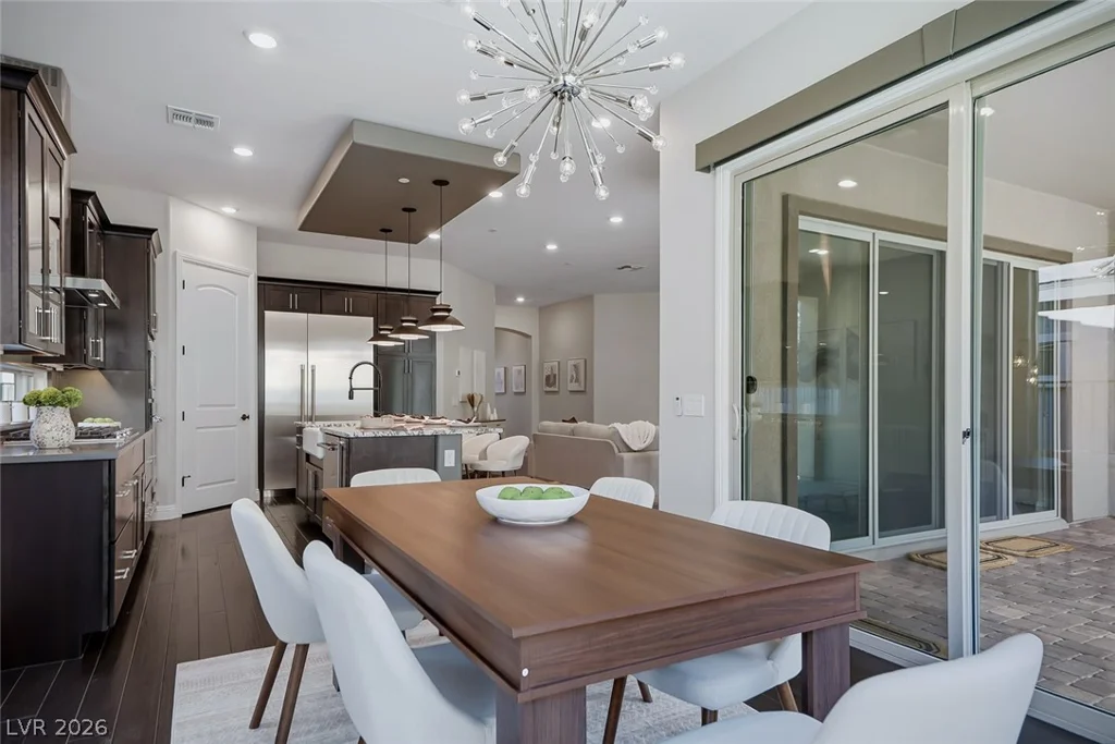 125 Mirage View, Henderson, NV 89011