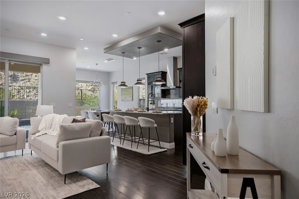 125 Mirage View, Henderson, NV 89011