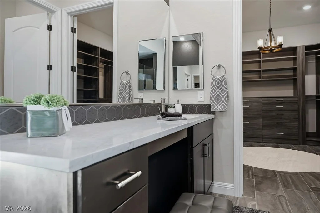 125 Mirage View, Henderson, NV 89011