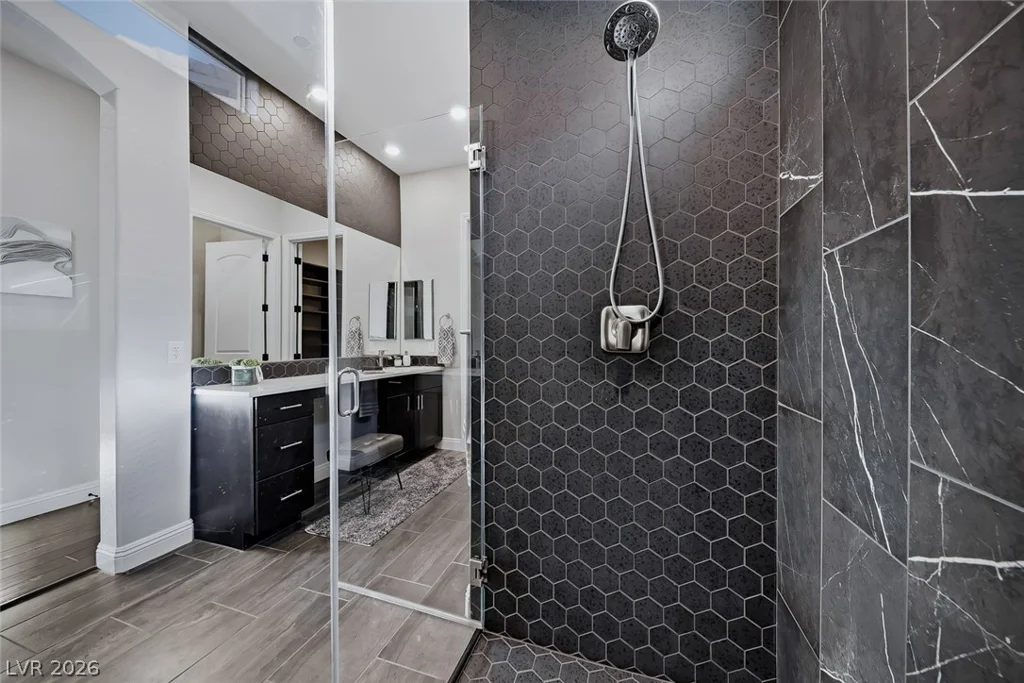125 Mirage View, Henderson, NV 89011
