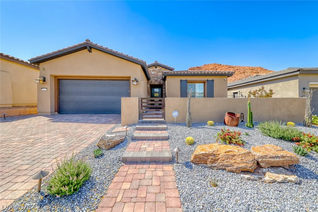 125 Mirage View, Henderson, NV 89011
