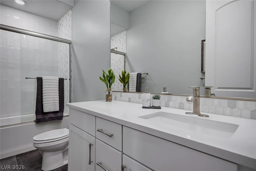 125 Mirage View, Henderson, NV 89011