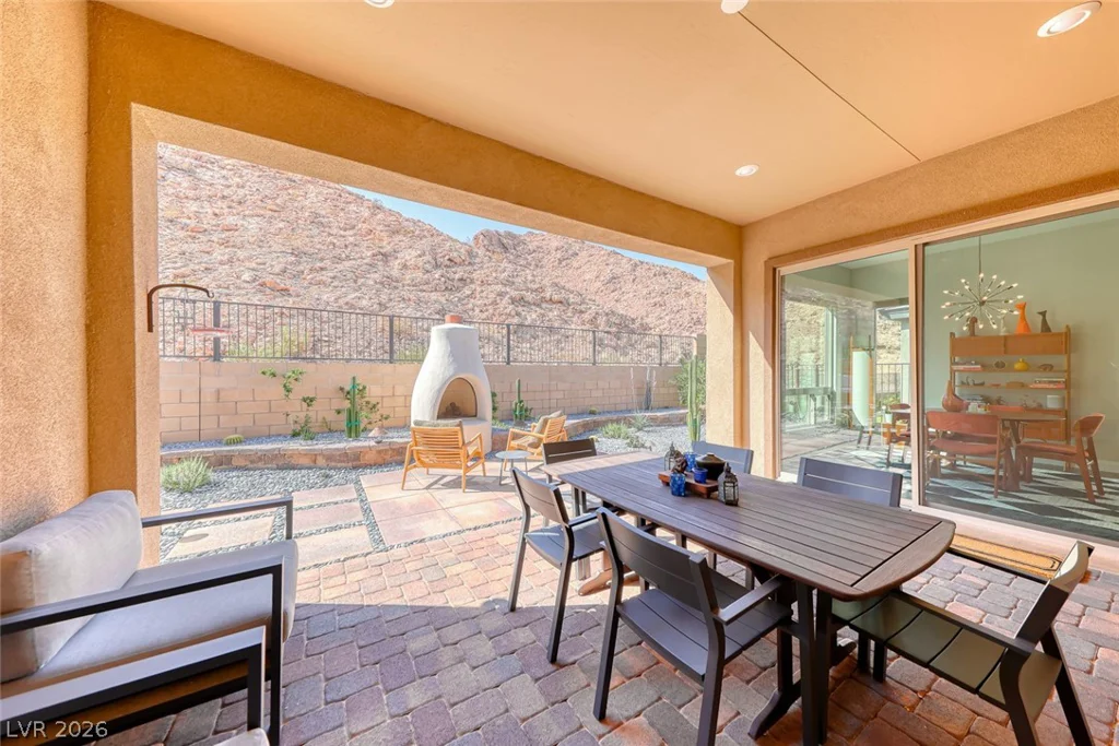 125 Mirage View, Henderson, NV 89011