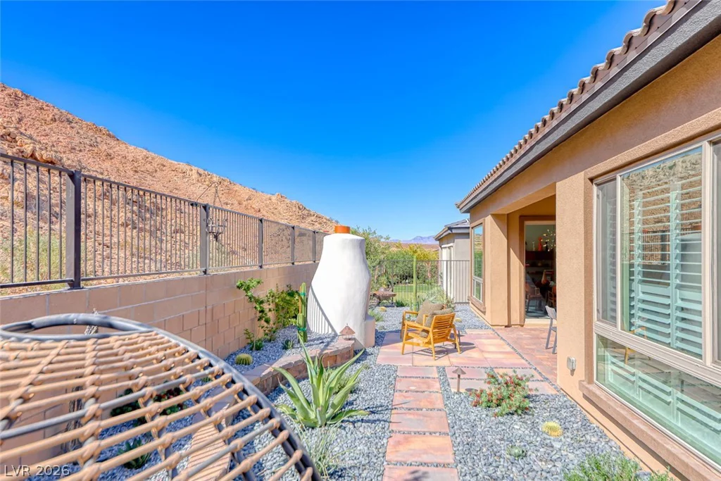 125 Mirage View, Henderson, NV 89011