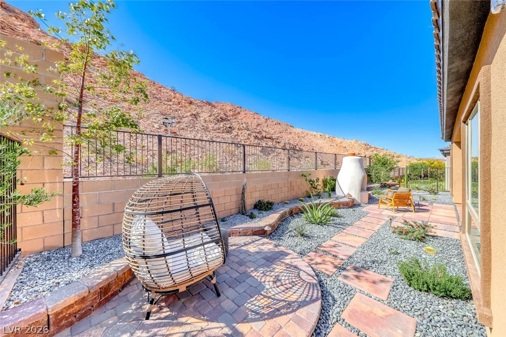 125 Mirage View, Henderson, NV 89011