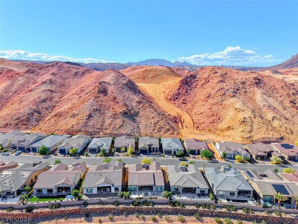125 Mirage View, Henderson, NV 89011