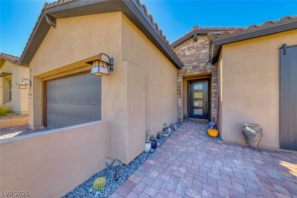 125 Mirage View, Henderson, NV 89011