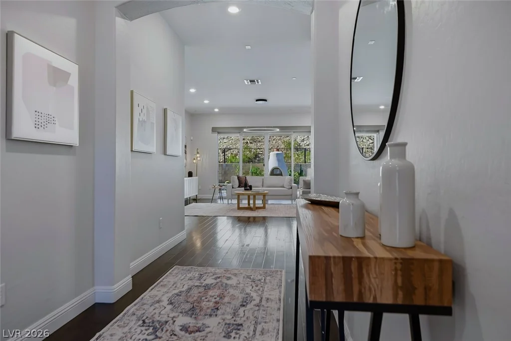 125 Mirage View, Henderson, NV 89011