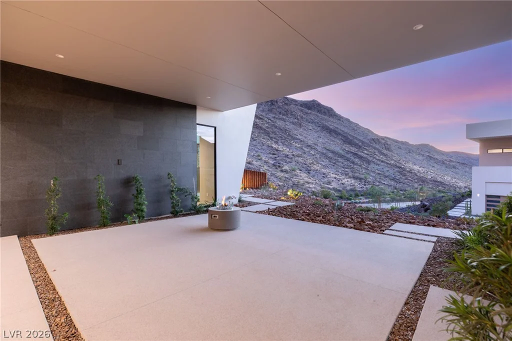 4 Harlow View, Henderson, NV 89012