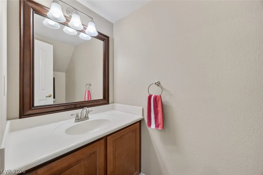 8725 Traveling Breeze, Las Vegas, NV 89178