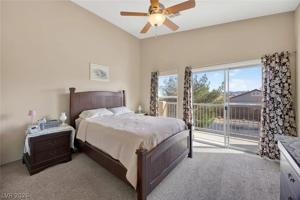 8725 Traveling Breeze, Las Vegas, NV 89178
