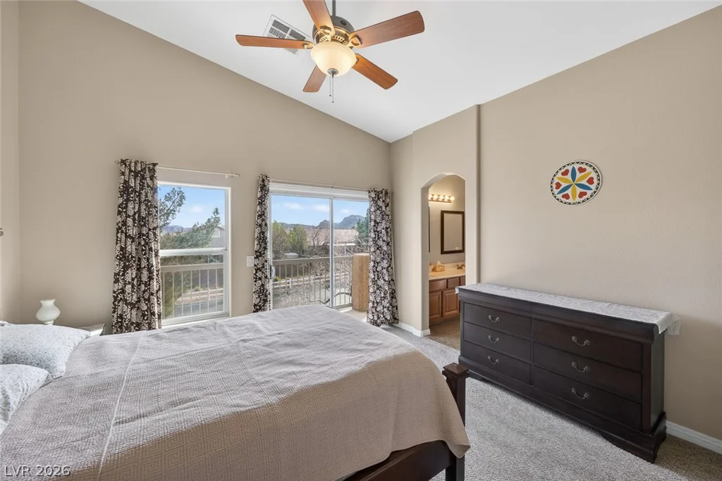 8725 Traveling Breeze, Las Vegas, NV 89178