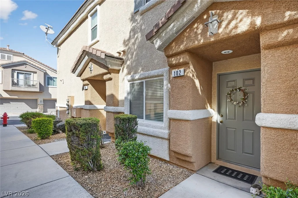 8725 Traveling Breeze, Las Vegas, NV 89178